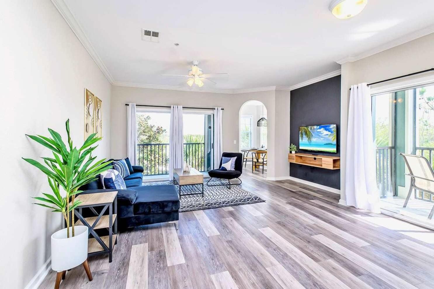 Cozy 2Br Condo - Private Balcony - Near Disney Орландо Экстерьер фото